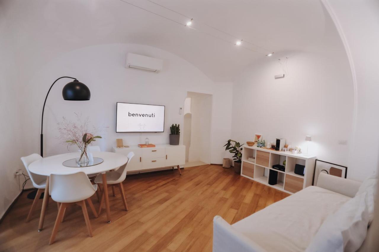 Insieme Suites Napoli Exterior foto